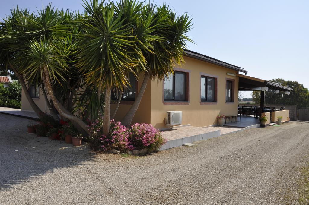 Agriturismo Sechi Campanedda Exterior photo